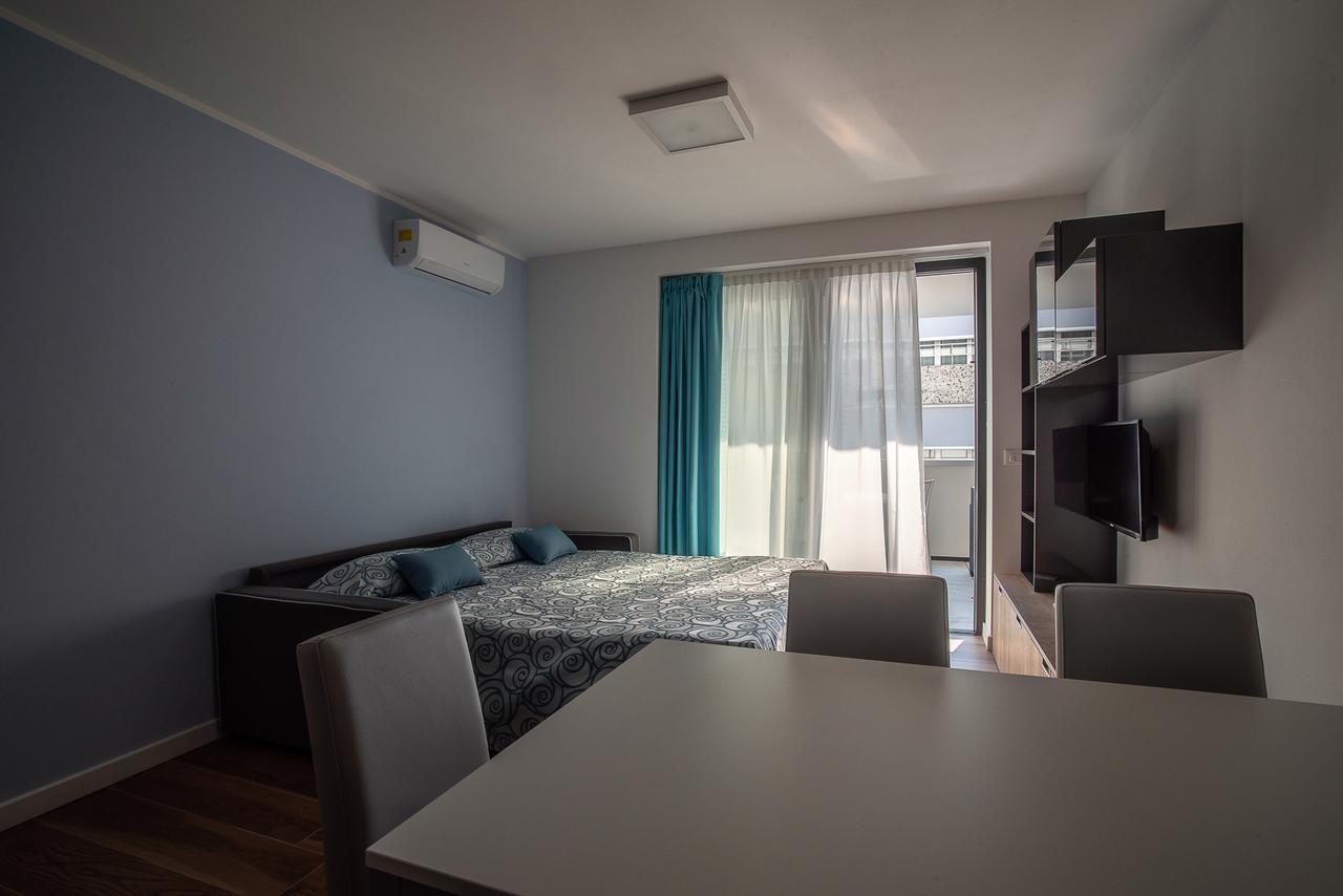 Aparthotel Miramare Grado Exterior photo