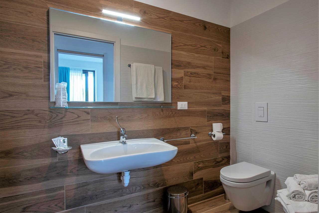 Aparthotel Miramare Grado Exterior photo